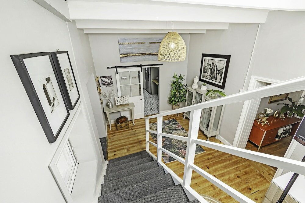 Фото La Montagne Bed & Breakfast