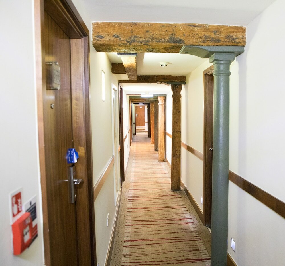 Фото Best Western Plus Moat House Reading