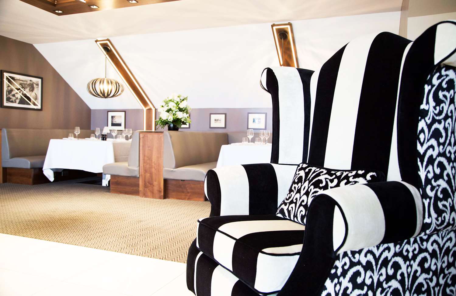 Фото DoubleTree by Hilton Milton Keynes