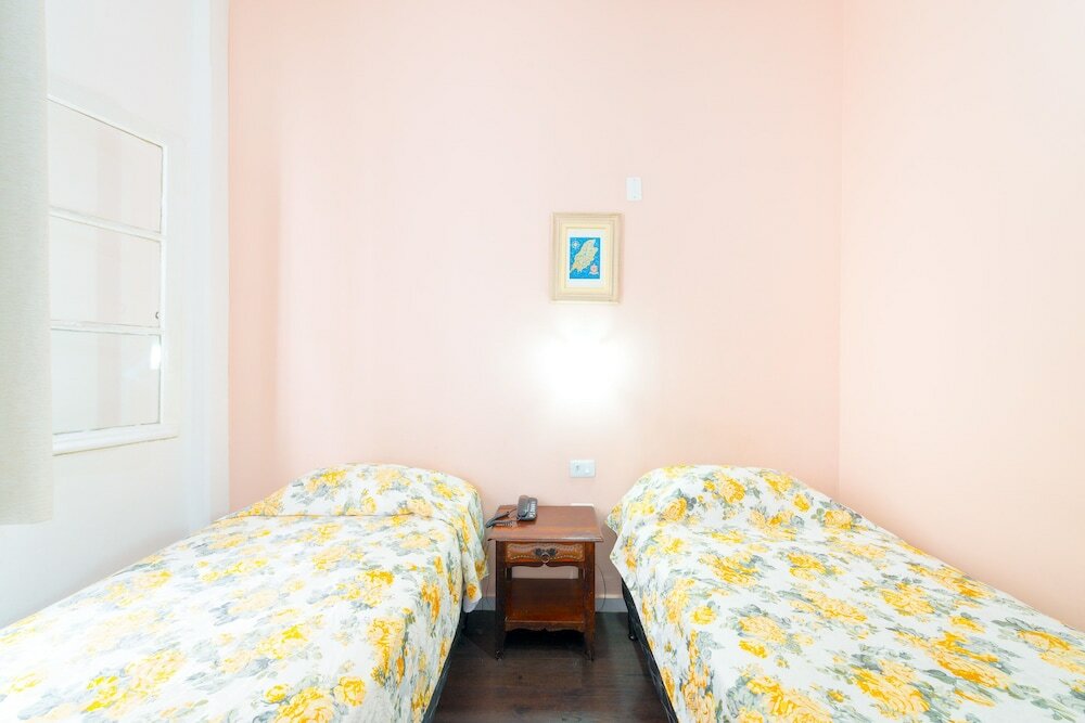 Фото Hotel Caravelas