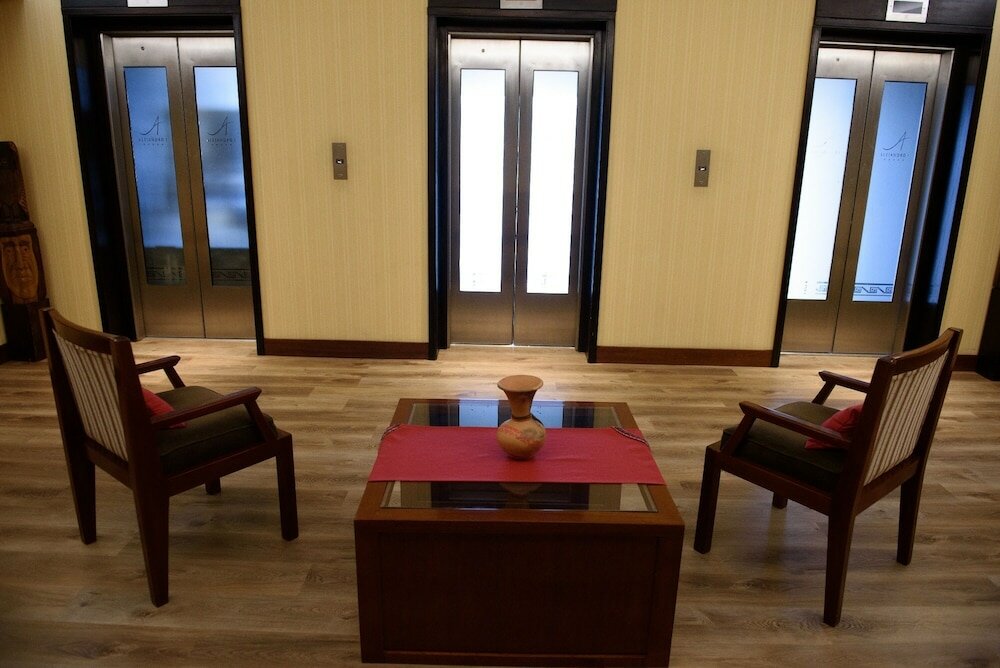 Фото Alejandro i Hotel