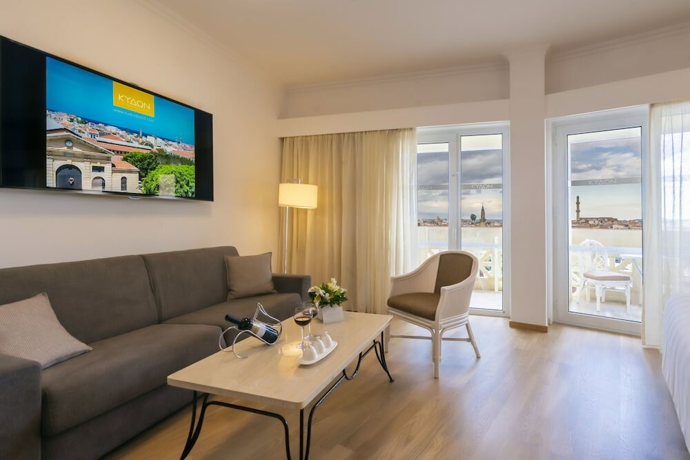 Фото Kydon, The Heart City Hotel