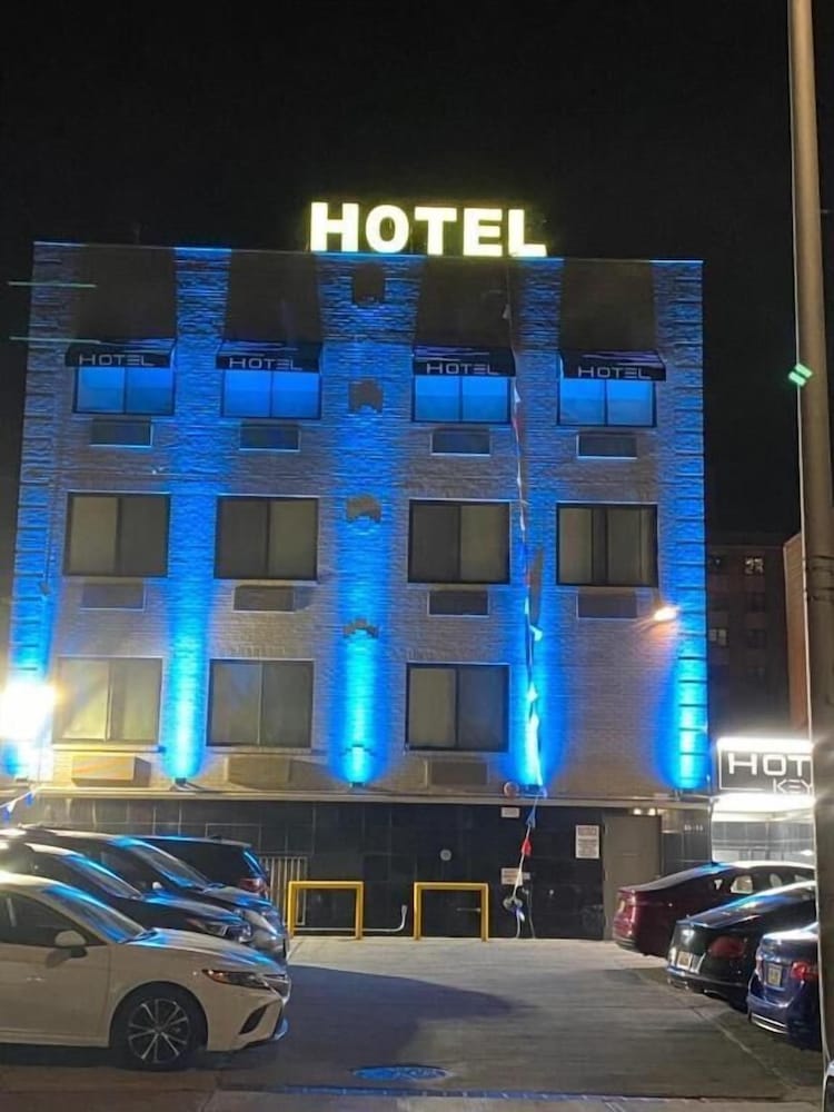 Фото Hotel Key LaGuardia Airport