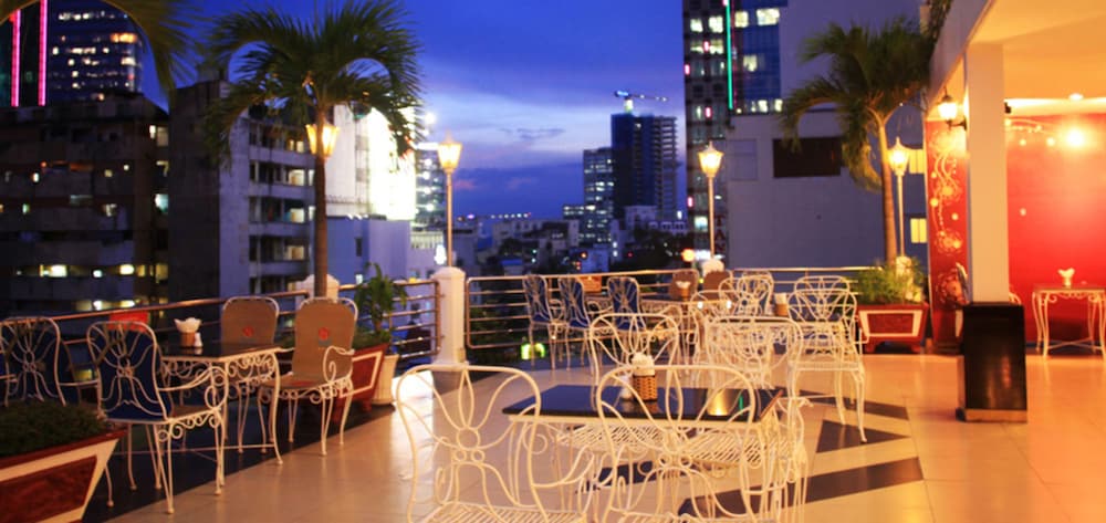 Фото Huong Sen Hotel