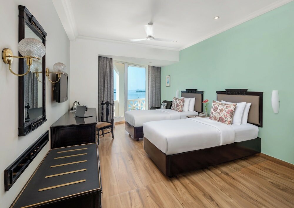 Фото Vivanta Ernakulam, Marine Drive