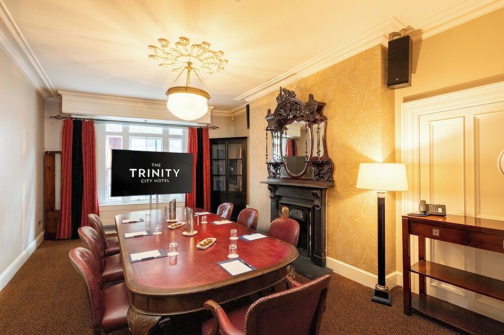 Фото Trinity City Hotel Dublin
