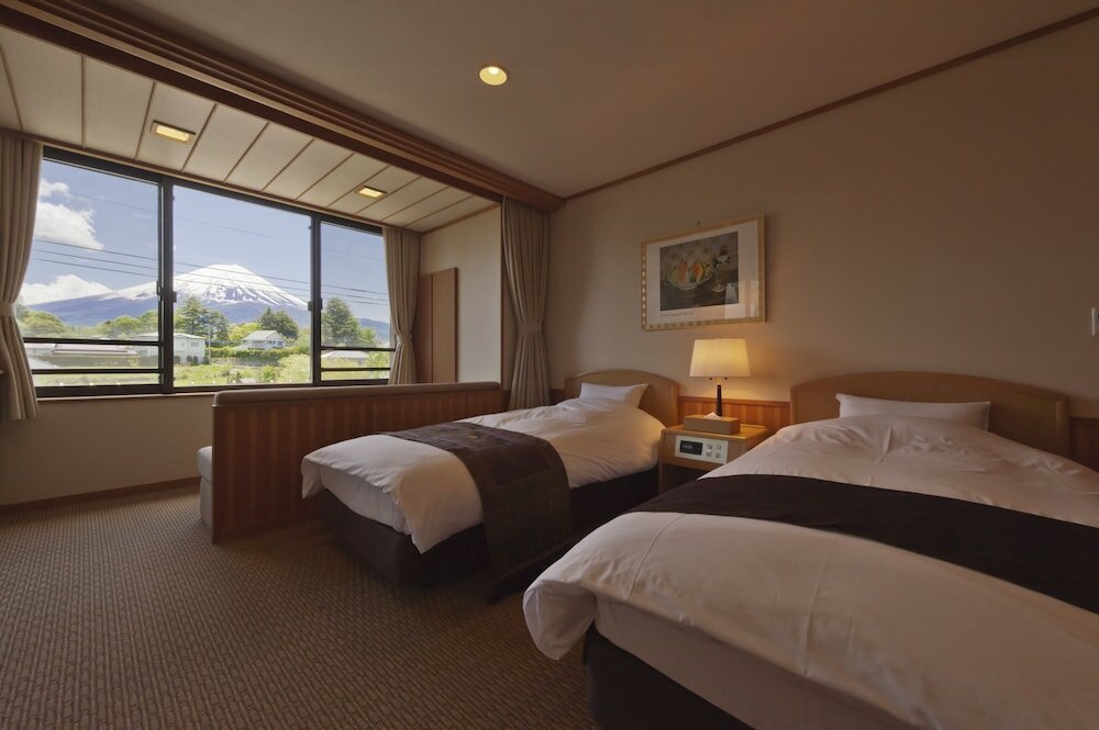 Фото Ooike Hotel