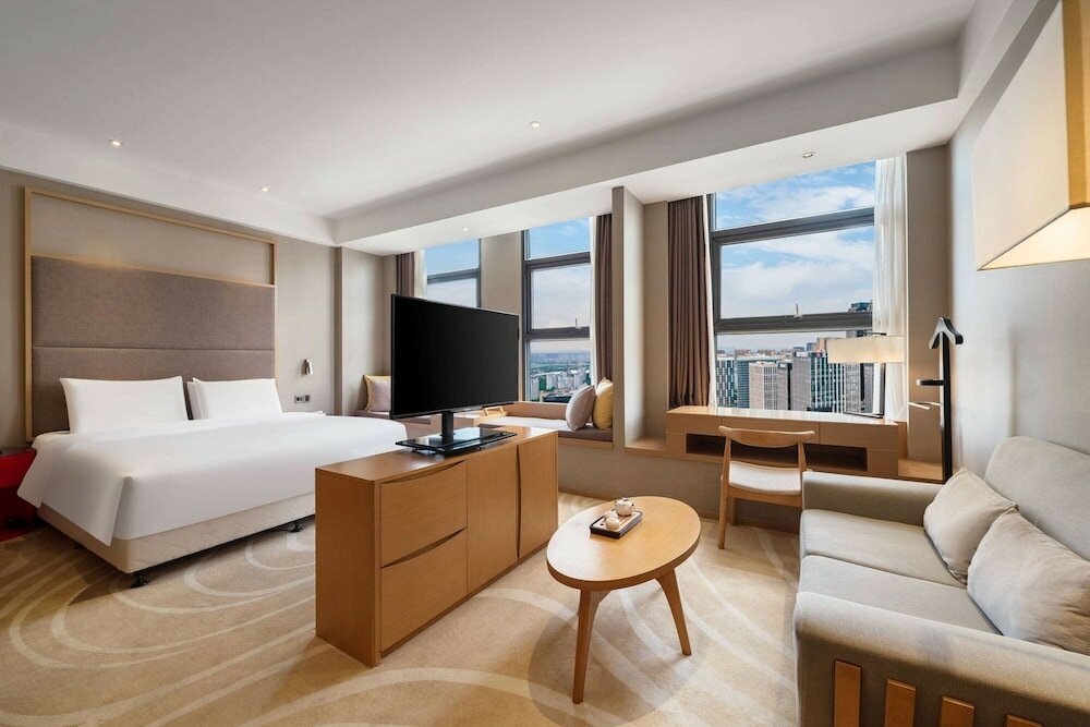 Фото Jingtang Ramada Encore Hotel