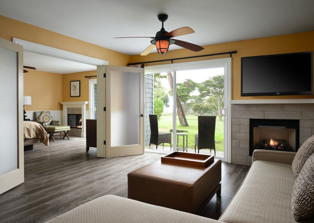 Фото Lighthouse Lodge And Cottages