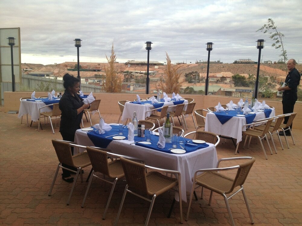 Фото Desert Cave Hotel