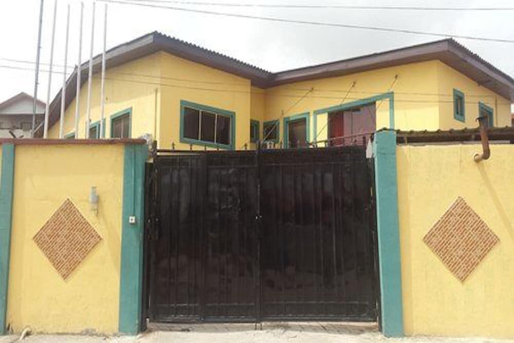 Фото Peerage Retreat and Resort