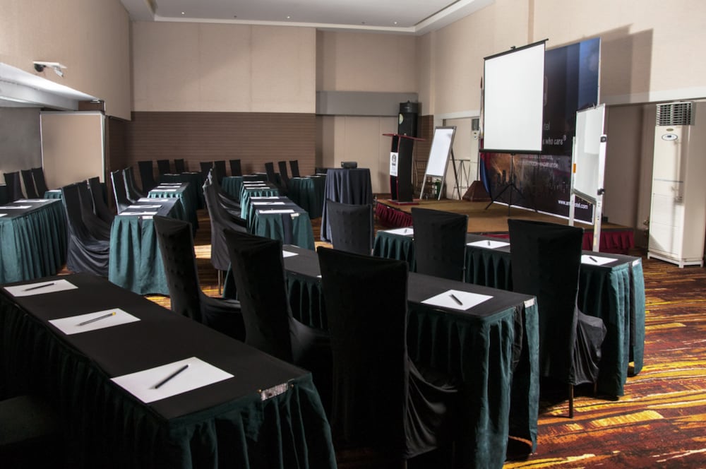 Фото The A. Venue Hotel