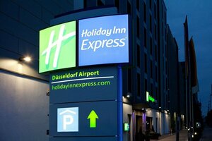 Гостиница Holiday Inn Express Duesseldorf Airport