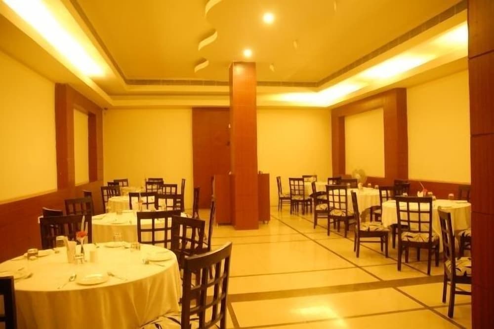 Фото Blue Lily Beach Resort