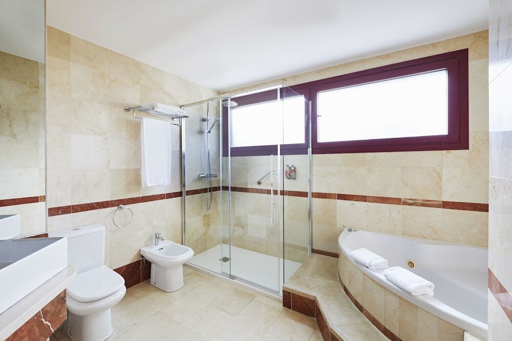 Фото Hesperia Sevilla