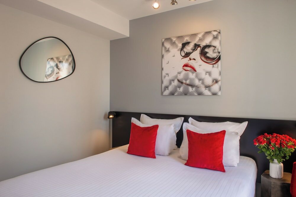 Фото Hotel Helussi