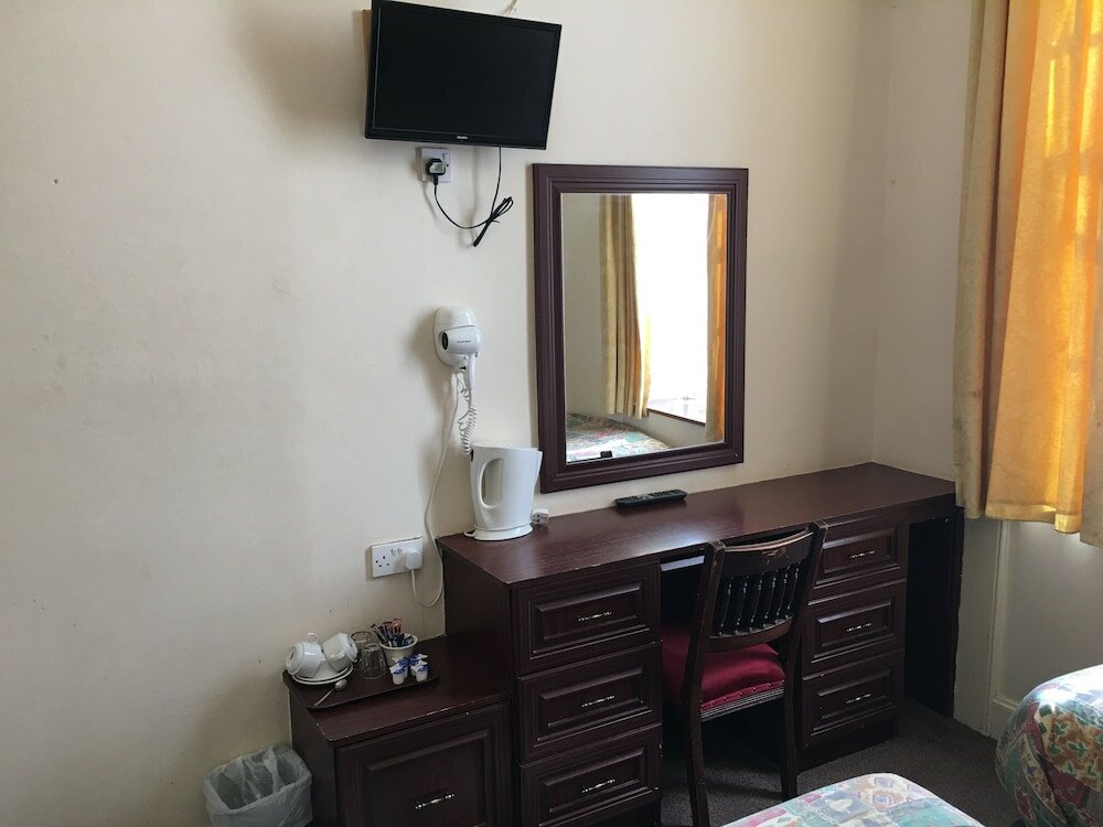 Фото Smiths Hotel