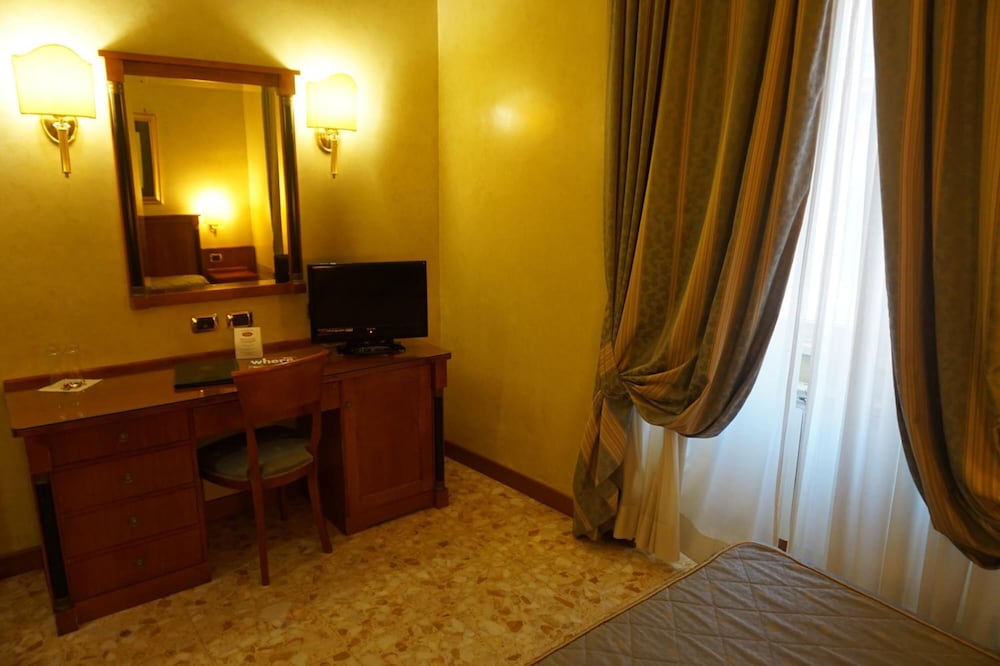 Фото Hotel Miami