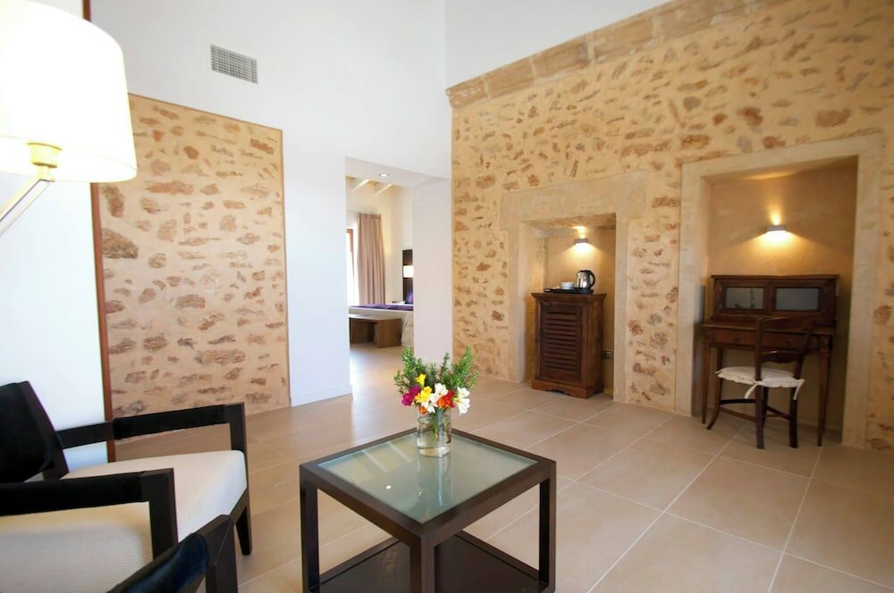 Фото Bennoc Petit Hotel