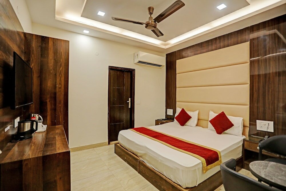 Фото Jyoti Mahal A Heritage Hotel