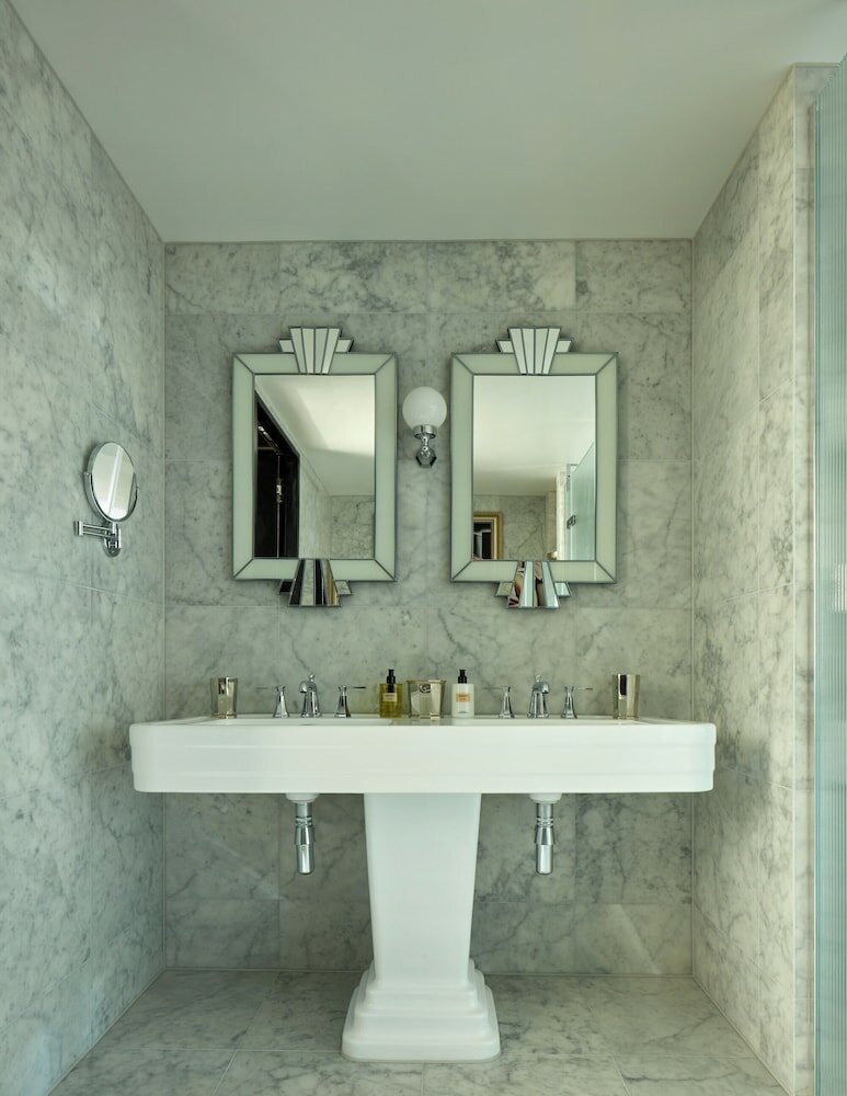 Фото Sea Containers London