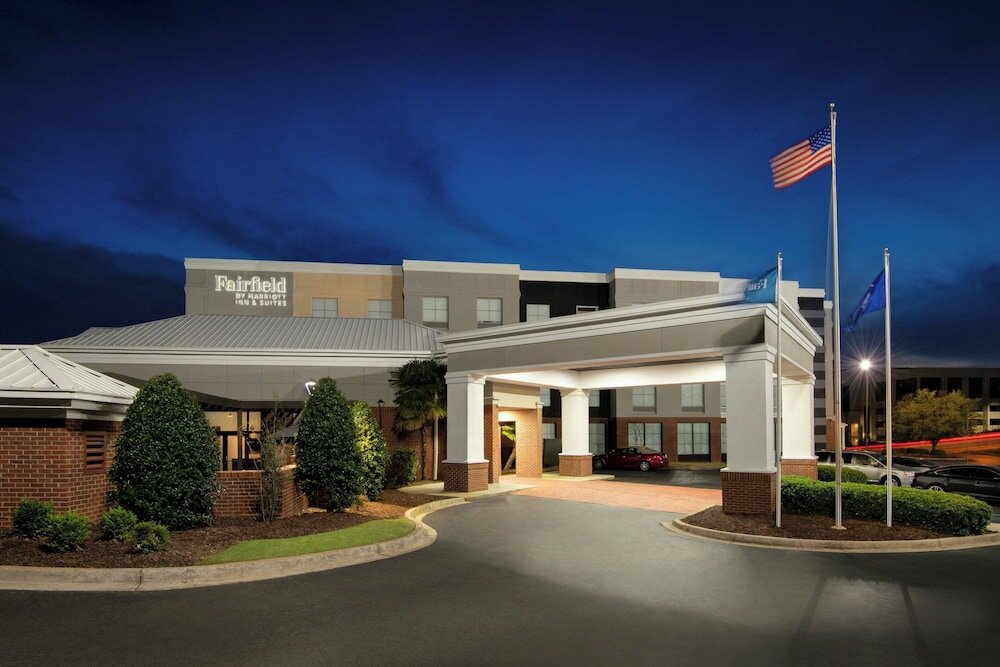 Фото отеля 1