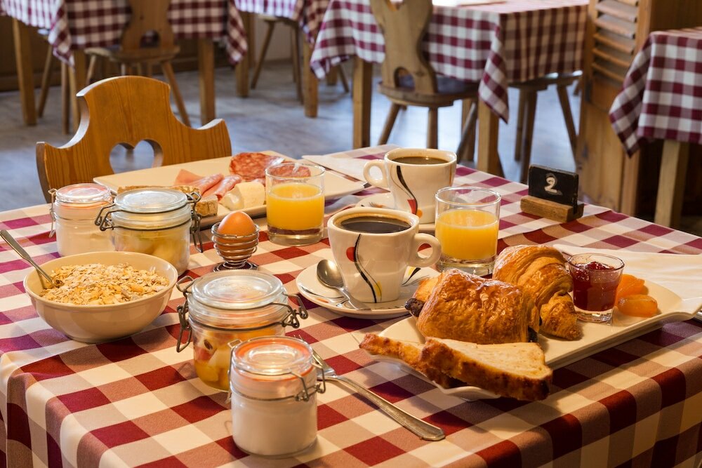 Фото Hôtel Porte de Genève