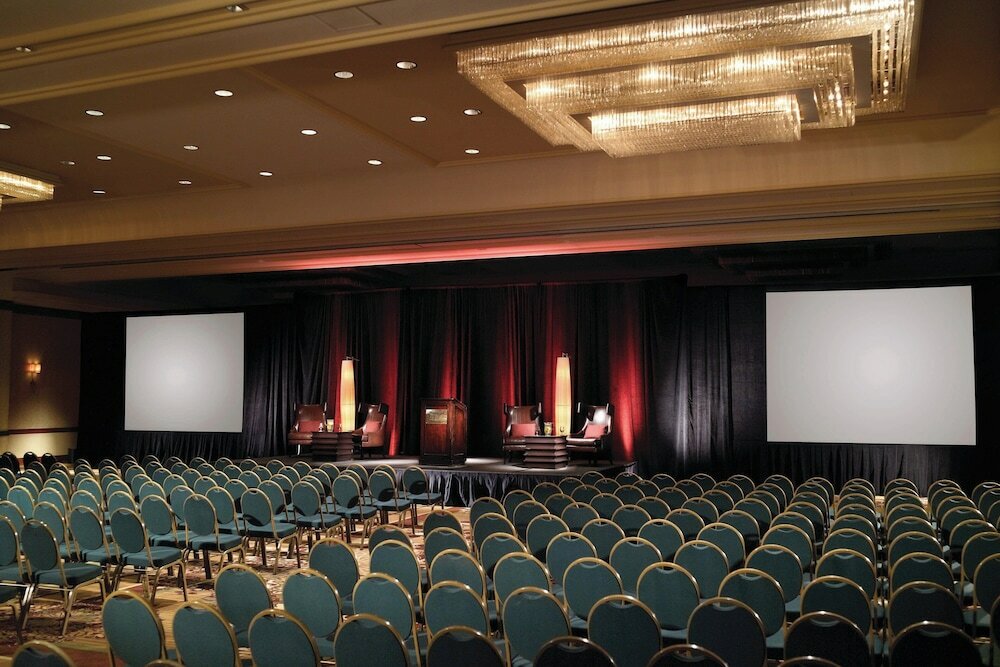 Фото Warner Center Marriott Woodland Hills