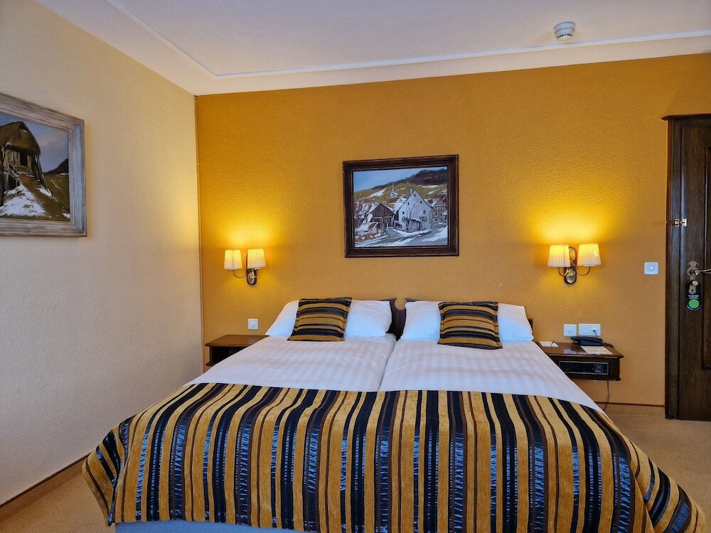 Фото Athmos Hotel