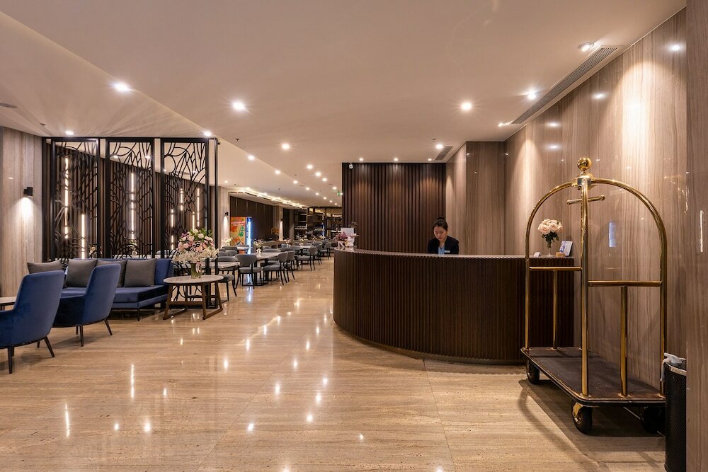 Фото Nhat Ha Lavish Hotel