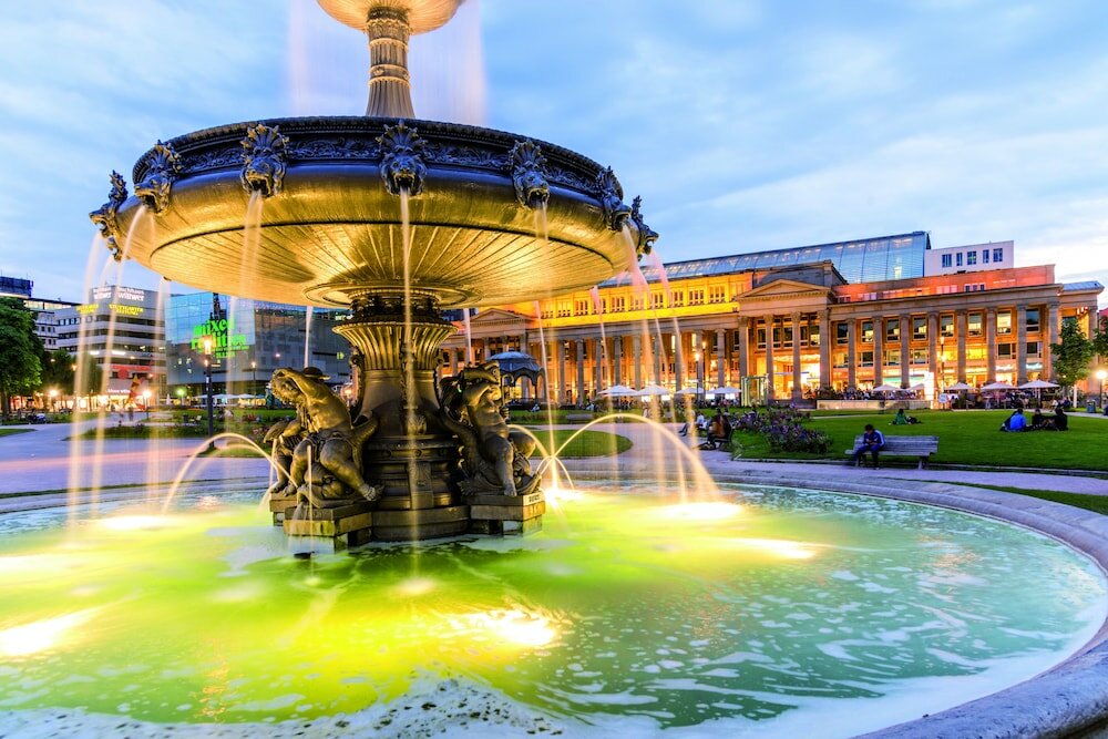 Фото отеля 2