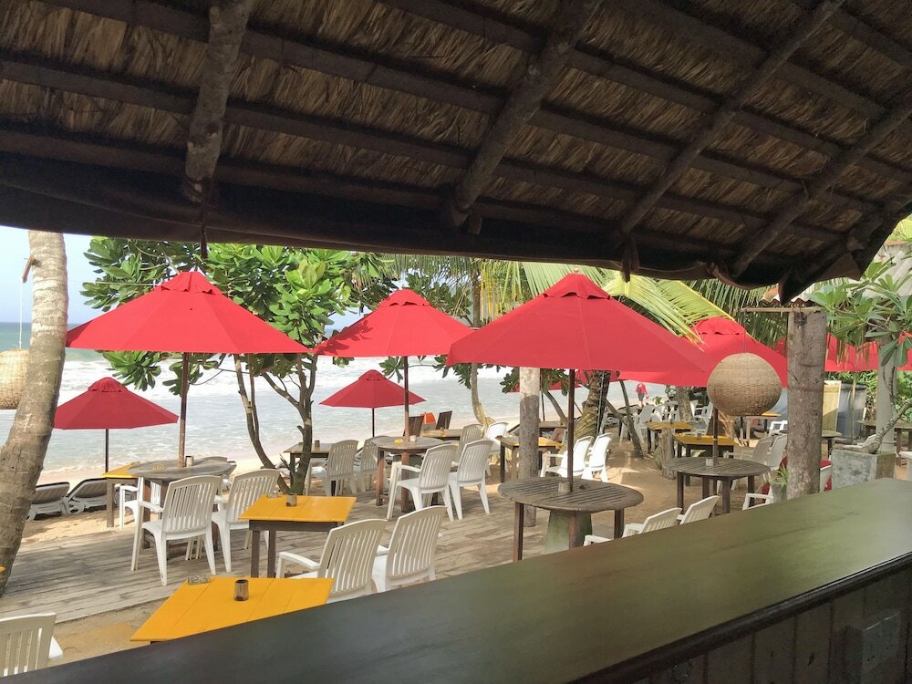 Фото Central Beach Inn