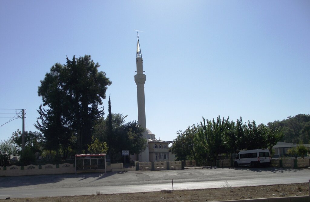Mosque Chamyuva Mh. Bogurtlenozu Mosque, Kemer, photo