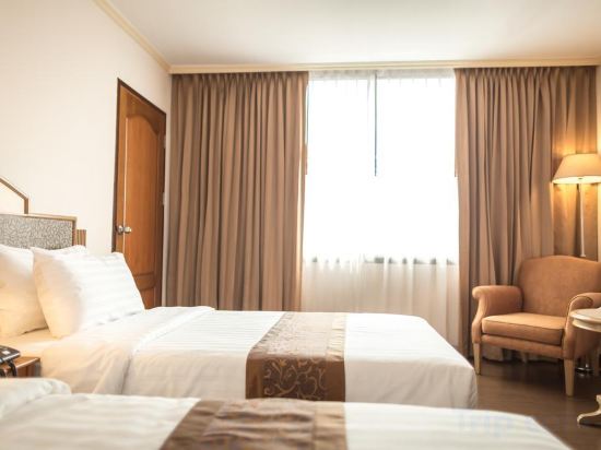 Фото Grand Tower Inn Rama VI Hotel