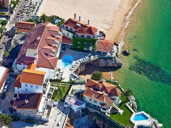 Фото The Albatroz Hotel