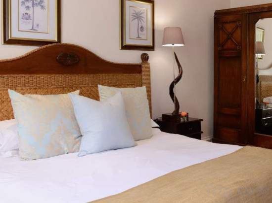 Фото River Manor Boutique Hotel