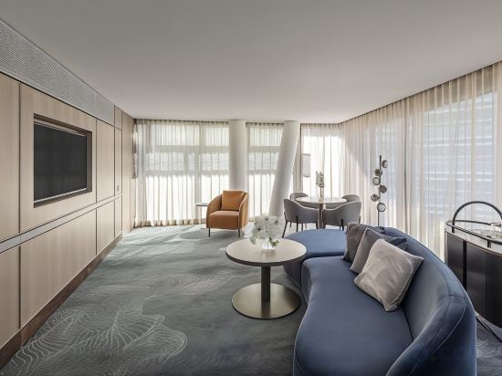 Фото The Darling at the Star