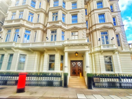 Фото Ashburn Hotel