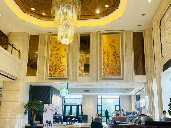 Фото 10781304045