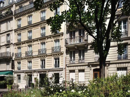 Фото Maxim Quartier Latin