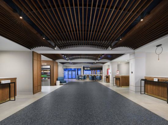 Фото Courtyard by Marriott Lake Buena Vista at Vista Centre