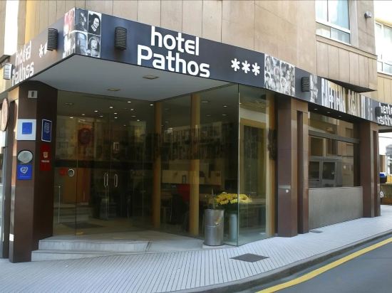 Фото City House Pathos