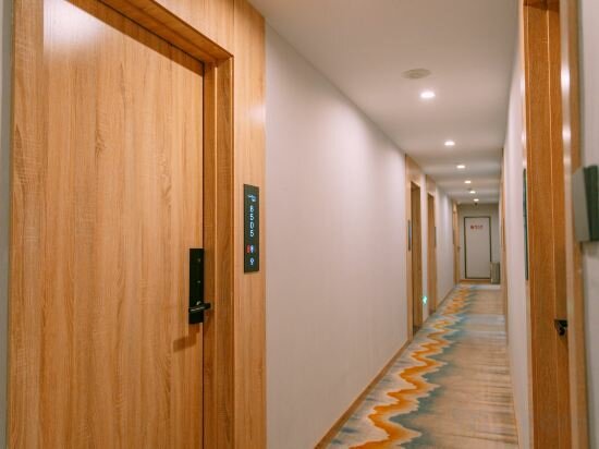 Фото Qingmu Hotel (Nanjing Provincial People's Hospital Shanghai Road Subway Station Branch)