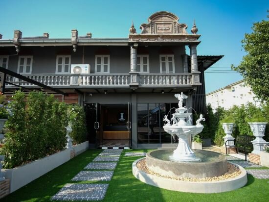 Hotel The O-Zone Airport Inn, Bangkok, photo