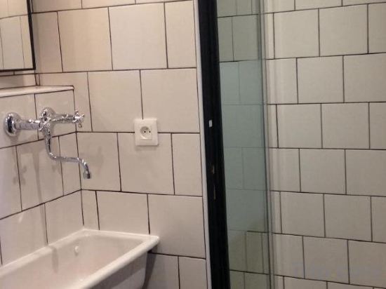 Фото Eklo Hotels Lille