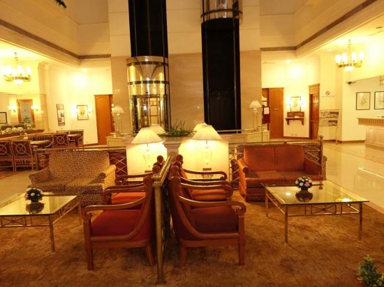 Фото Abad Atrium