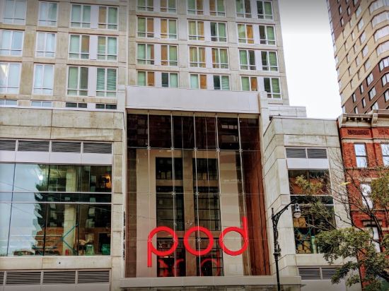 Фото Pod Times Square