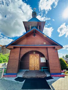 Храм Успения Пресвятой Богородицы (garadski pasiolak Halopienichy, Revolyutsionnaya ulitsa, 18А), orthodox church