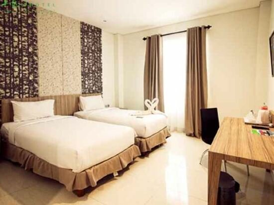 Hotel Hw Hotel Padang, Padang, photo