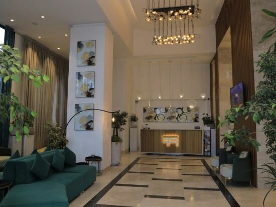 Фото The Row Residential Hotel